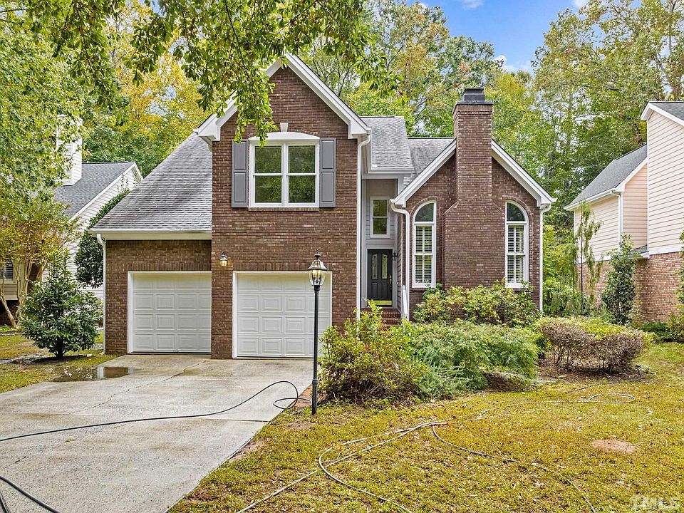 302 Fairwinds Dr, Cary, NC 27518 Zillow