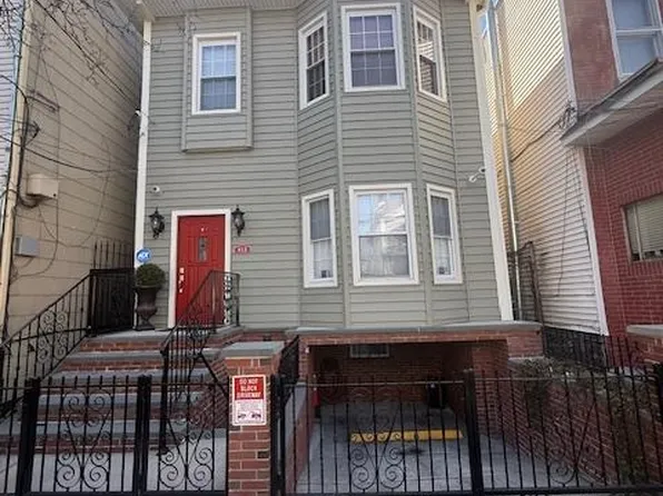 413 21st St, Union City, NJ 07087