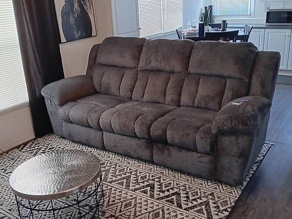 5th image of 839 E Colonial Cir