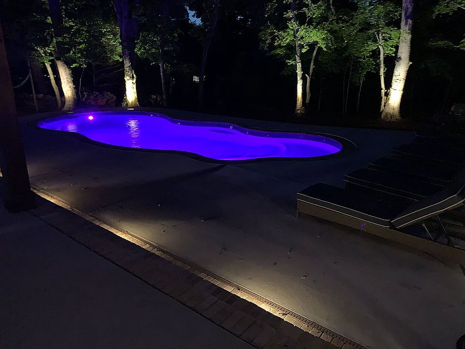 2nd image of 317 Carawood Ct