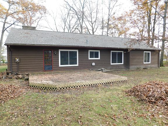 2nd image of 18109 Timber Ln