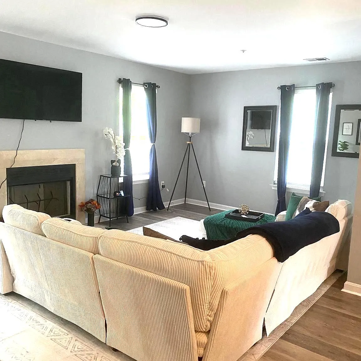 Applegate Condo — Photo 4