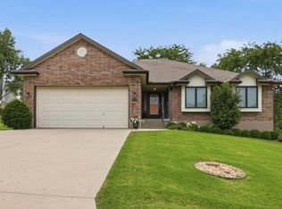 3323 S Prescott Ave, Blue Springs, MO 64015