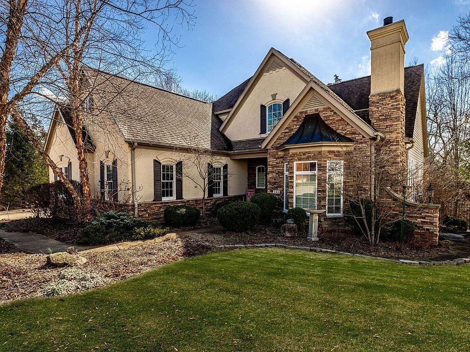 1st image of 345 Cobblestone Ct