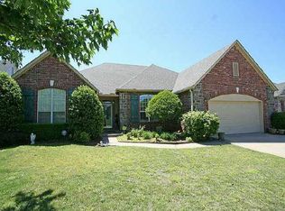 8614 E 100th Pl, Tulsa, OK 74133