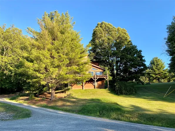 2938 E Beecher Hill Rd, Owego, NY 13827