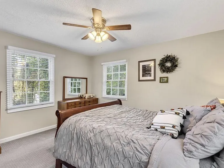 1352 Lockhaven Cir SW — Photo 15