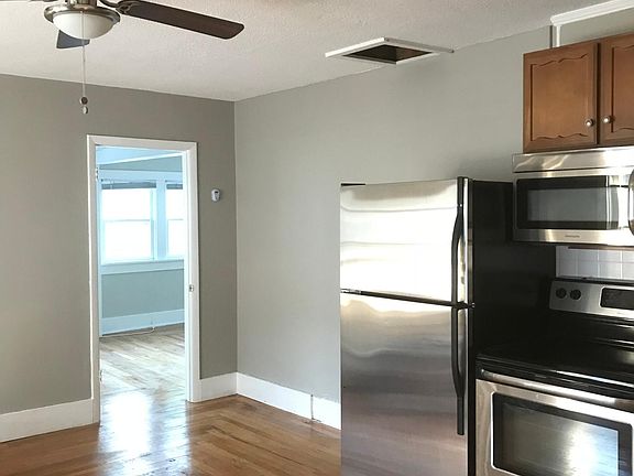 4th image of 1616 N Weber St