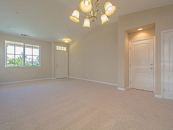 3rd image of 2530 Huber Dr