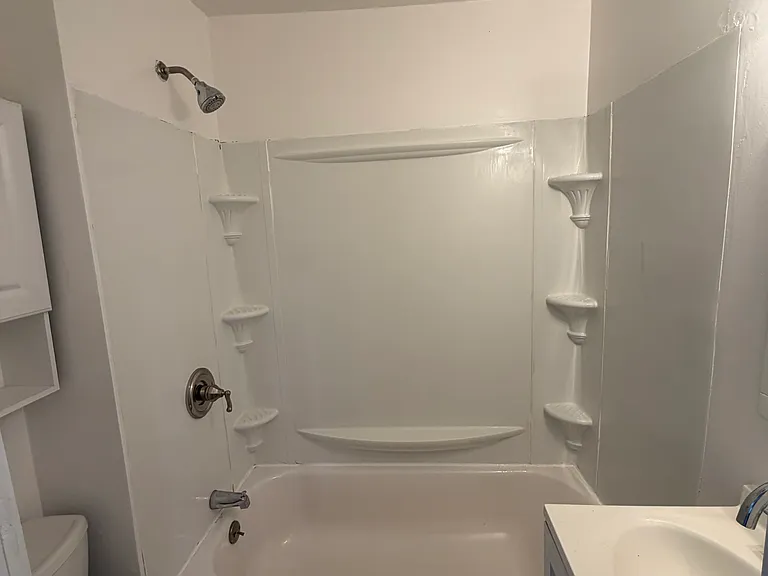 15 Farrell Ln — Photo 5