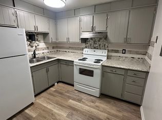 210 Kenbrook Dr APT 6, Vandalia, OH 45377