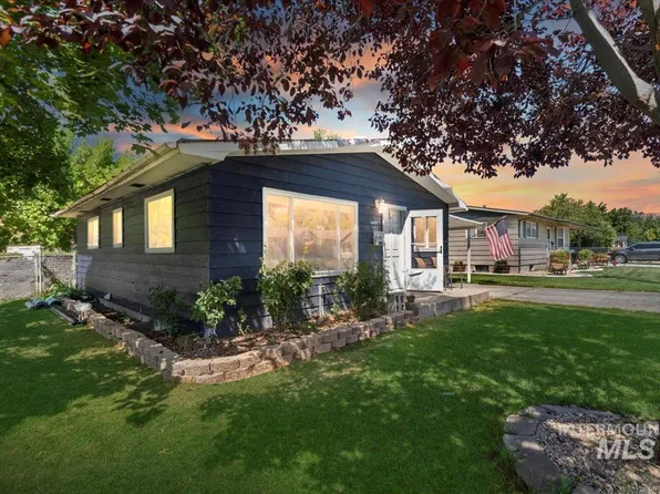 112 Owyhee Ave, Nampa, ID 83651