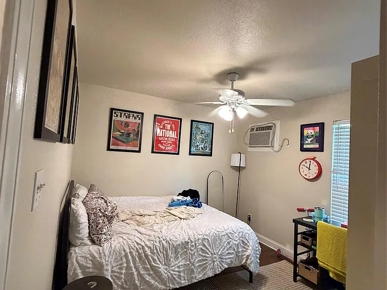 5212 Duval St #B — Photo 4