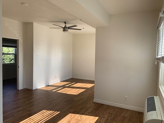 2nd image of 297 Marengo Ave #401
