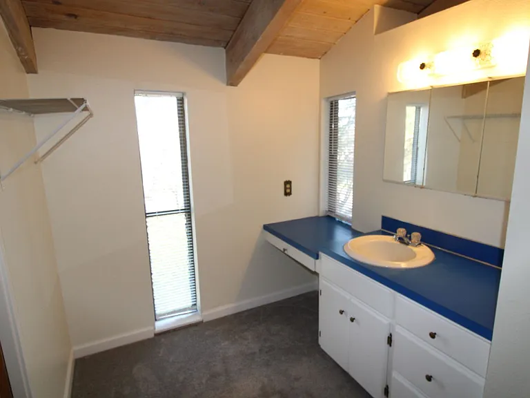 16103 NE 33rd Ave — Photo 20