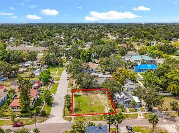 1831 10th St S, Saint Petersburg, FL 33705