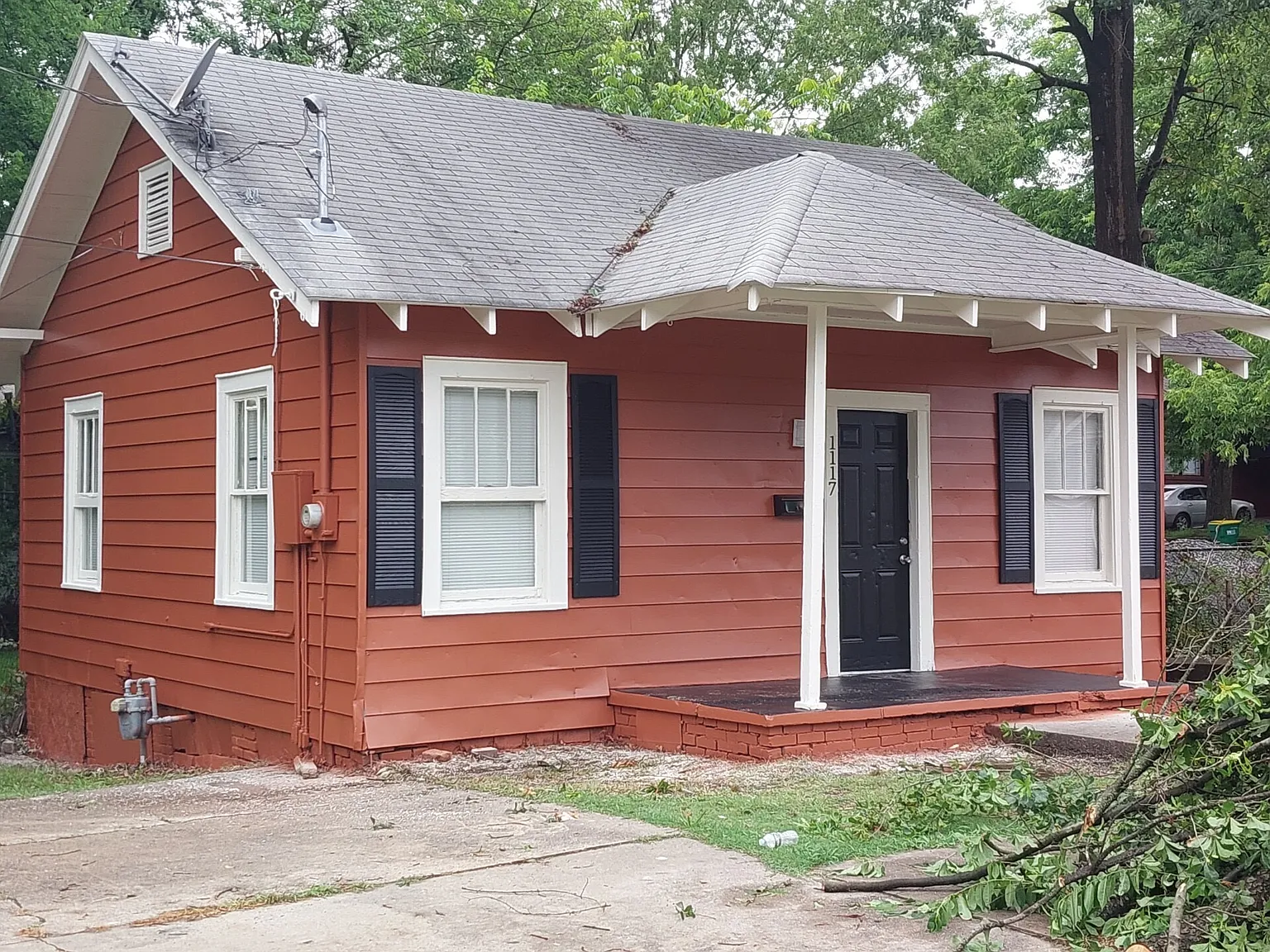 1117 Franklin - . — Photo 1