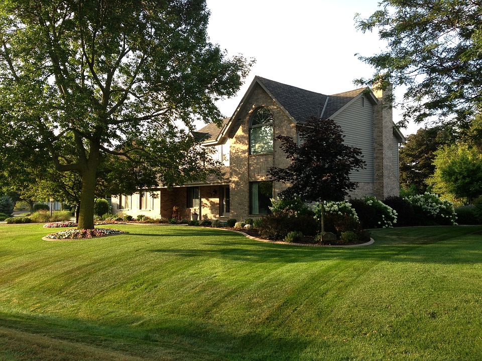 Wind Meadows Executive Home