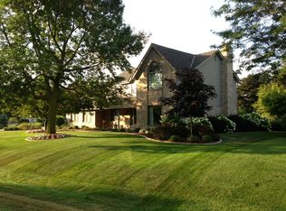 10 Ironwood Ct, Racine, WI 53402