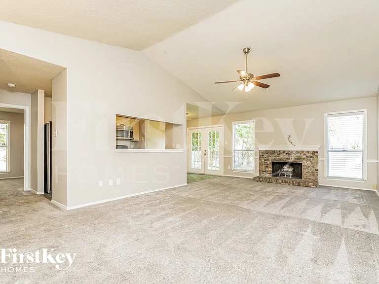 234 Rockwall Pkwy — Photo 3
