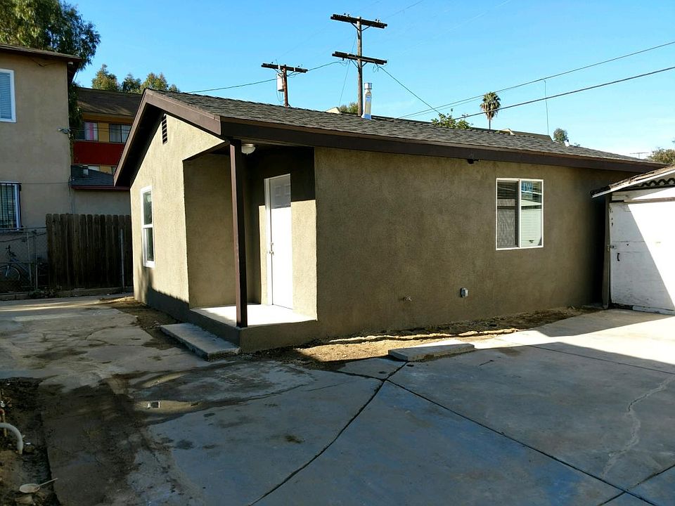 1st image of 1733 W 85th St