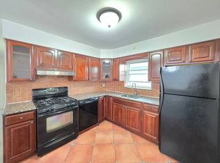 2166 70th St APT 3, Brooklyn, NY 11204