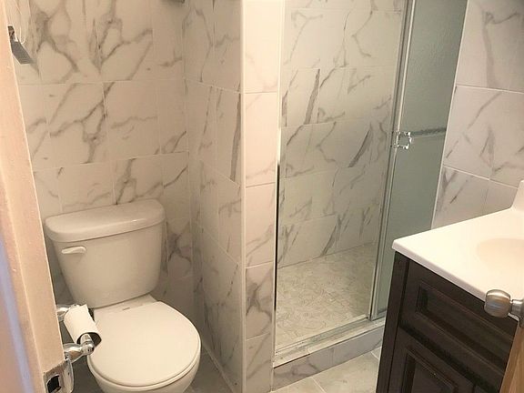 4th image of 32 Mulberry St APT 8