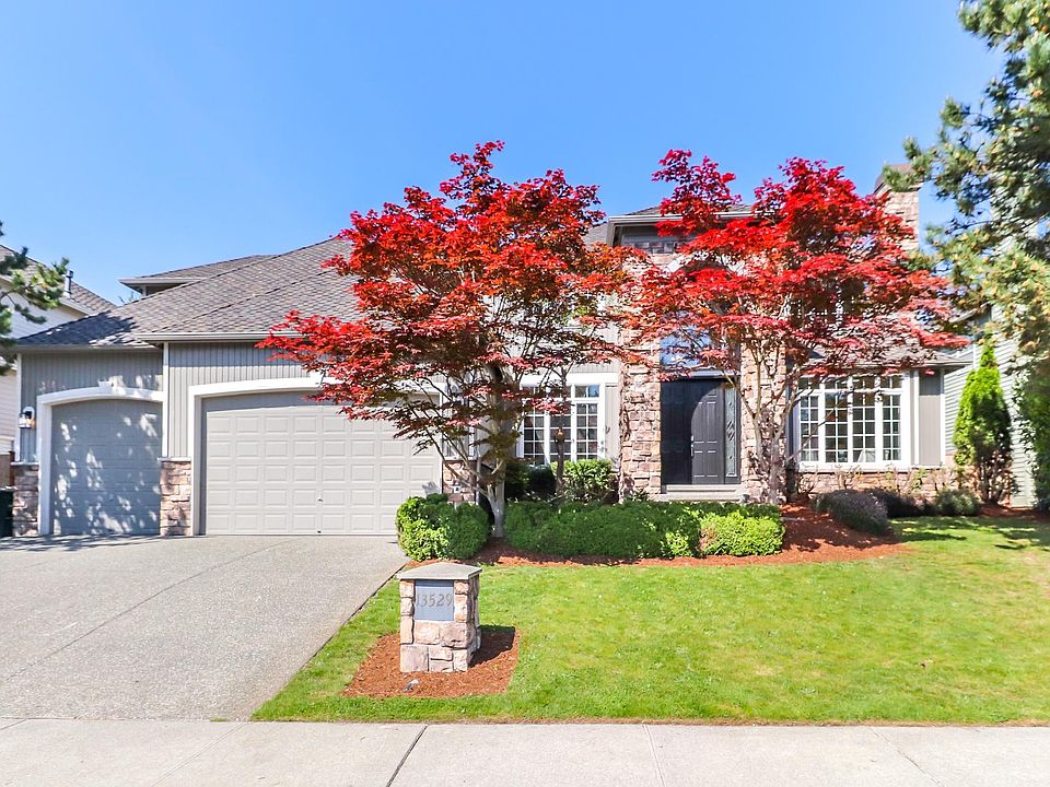 1st image of 13527 NE 137th Pl