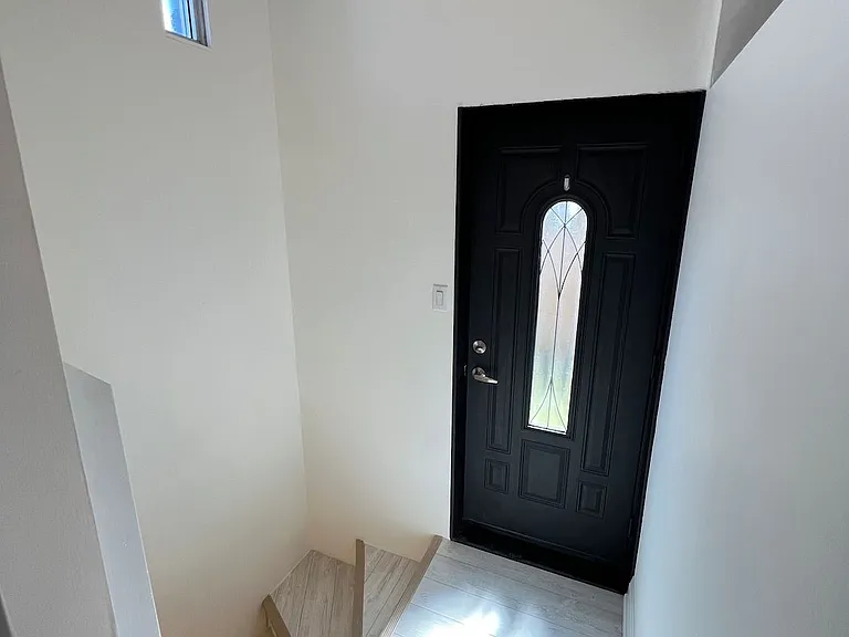 2504 Donnavale Dr — Photo 26