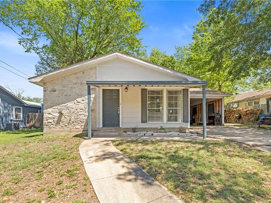 508 Victoria St, Navasota, TX 77868