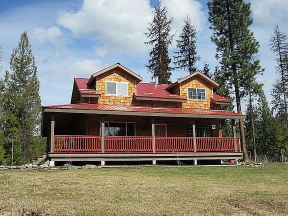 2nd image of 311 Evergreen Ln