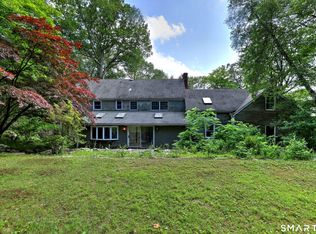 22 East Woods Road, Roxbury, CT 06783