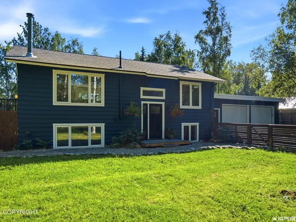 2946 Nugget Ln, Anchorage, AK 99516