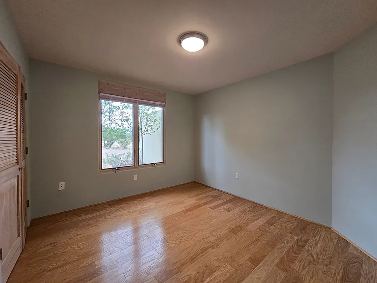 4 Inez Ct — Photo 26