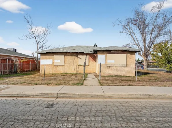 420 S Robinson St, Bakersfield, CA 93305