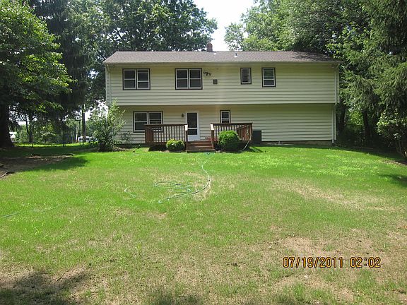 4th image of 358 N Post Rd