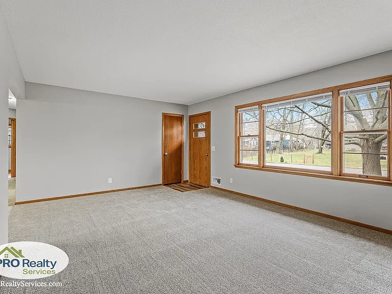 4725 Valley Rd — Photo 7