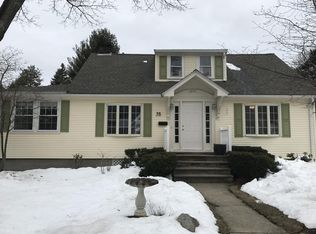 38 Buckmaster Rd, Westwood, MA 02090