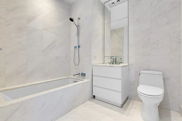 Rented by Compass | media 67