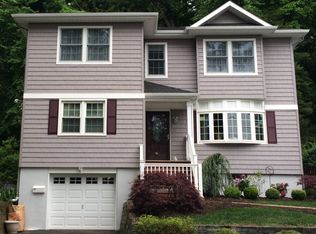 30 Halsted St, Verona, NJ 07044