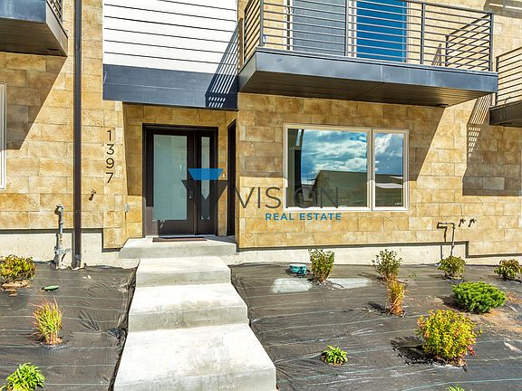 IMG_0919 (1)-watermarked_10032022