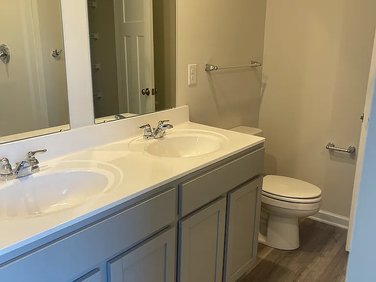 303A Affinity Dr — Photo 15