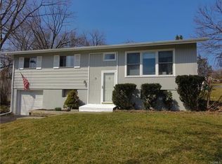 3 Fairfax Rd, Fishkill, NY 12524