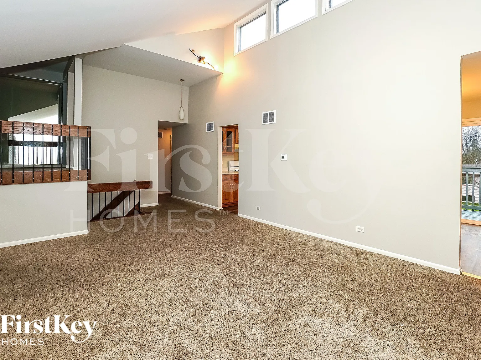 3 bed, 2.0 bath, 1123 sqft, $2,960 — Photo 3