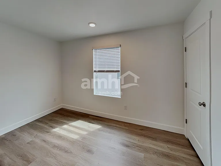 10021 Atchinson Ct — Photo 19