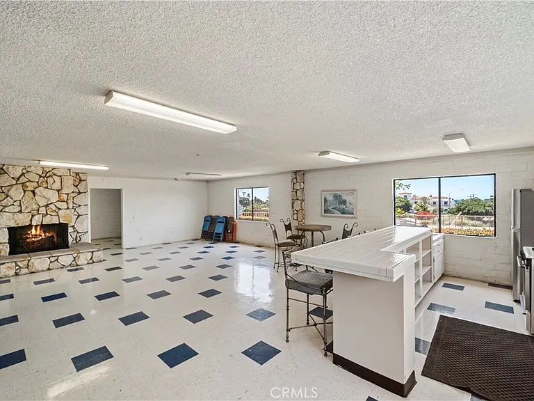 2501 S El Camino Real #315 — Photo 23