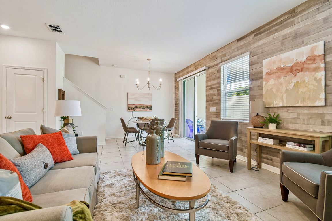 next background image