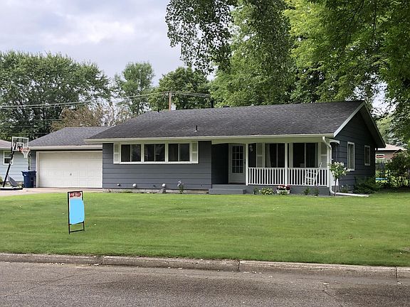 2nd image of 1227 Foothill Ct