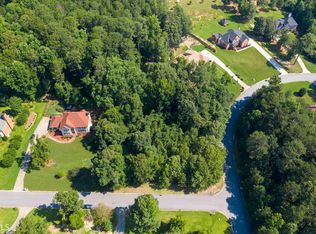 776 Lakemont Dr, Hampton, GA 30228