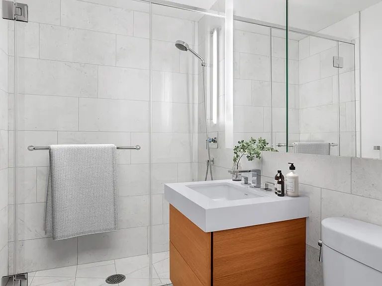 8 Spruce St #N — Photo 13